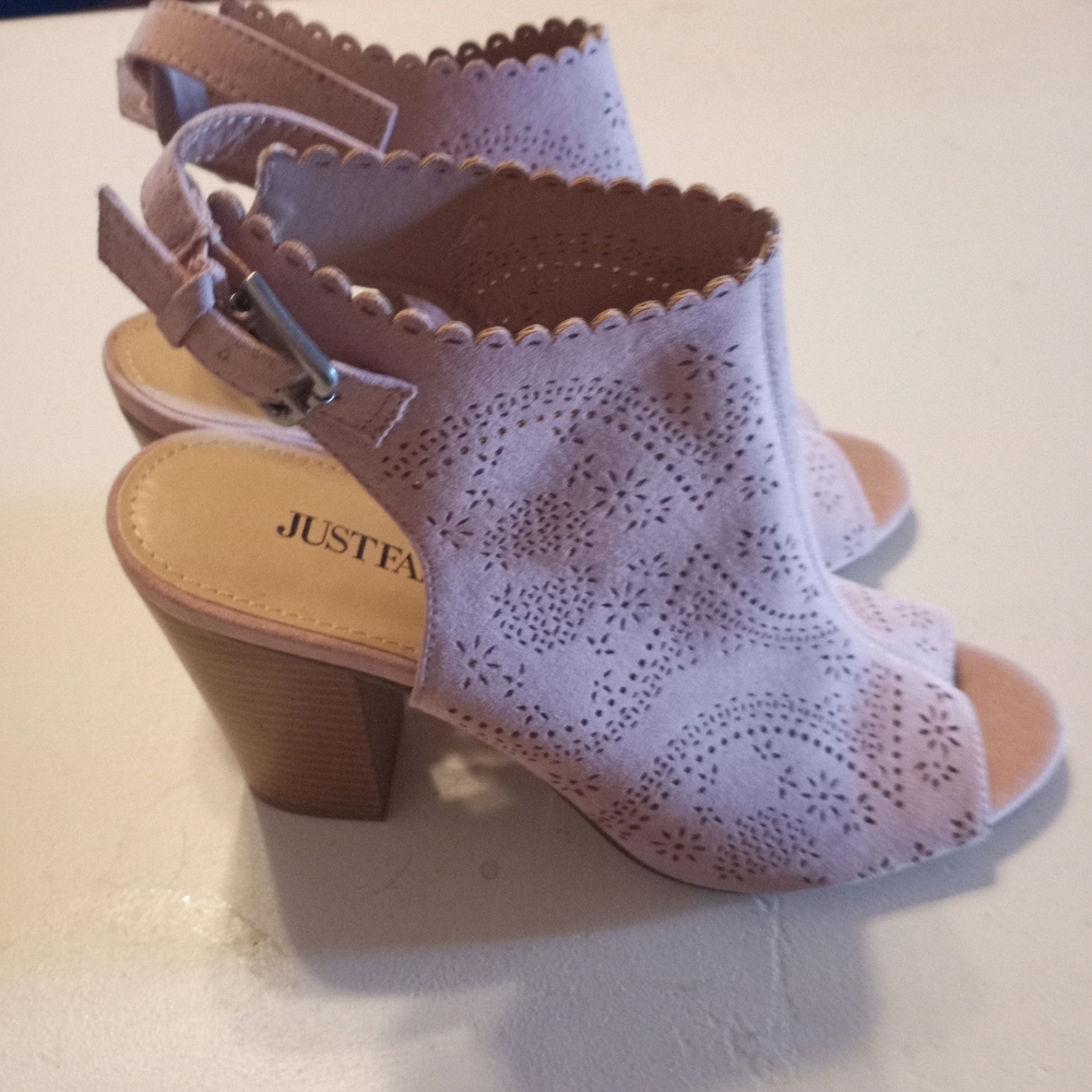 Open toe chunky heels